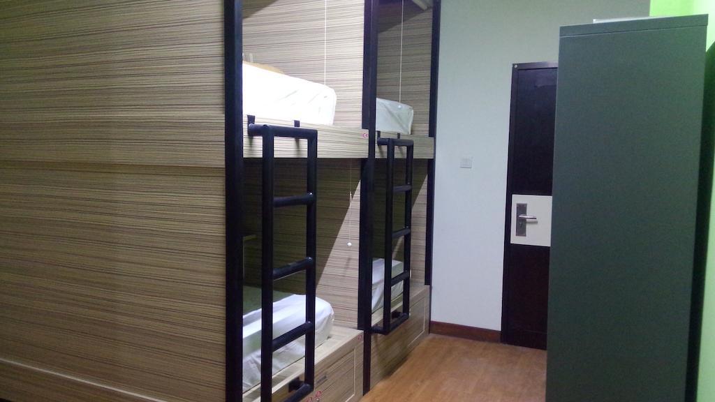 Cx Hostel Kuta Raya Quarto foto